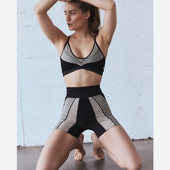 Free people movement Euphoria set M/L - Picture 5 of 5
